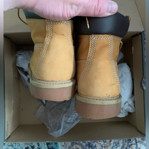 Timberland Boots - Picture 6 of 7